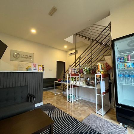 Ij Lodge Мірі Екстер'єр фото